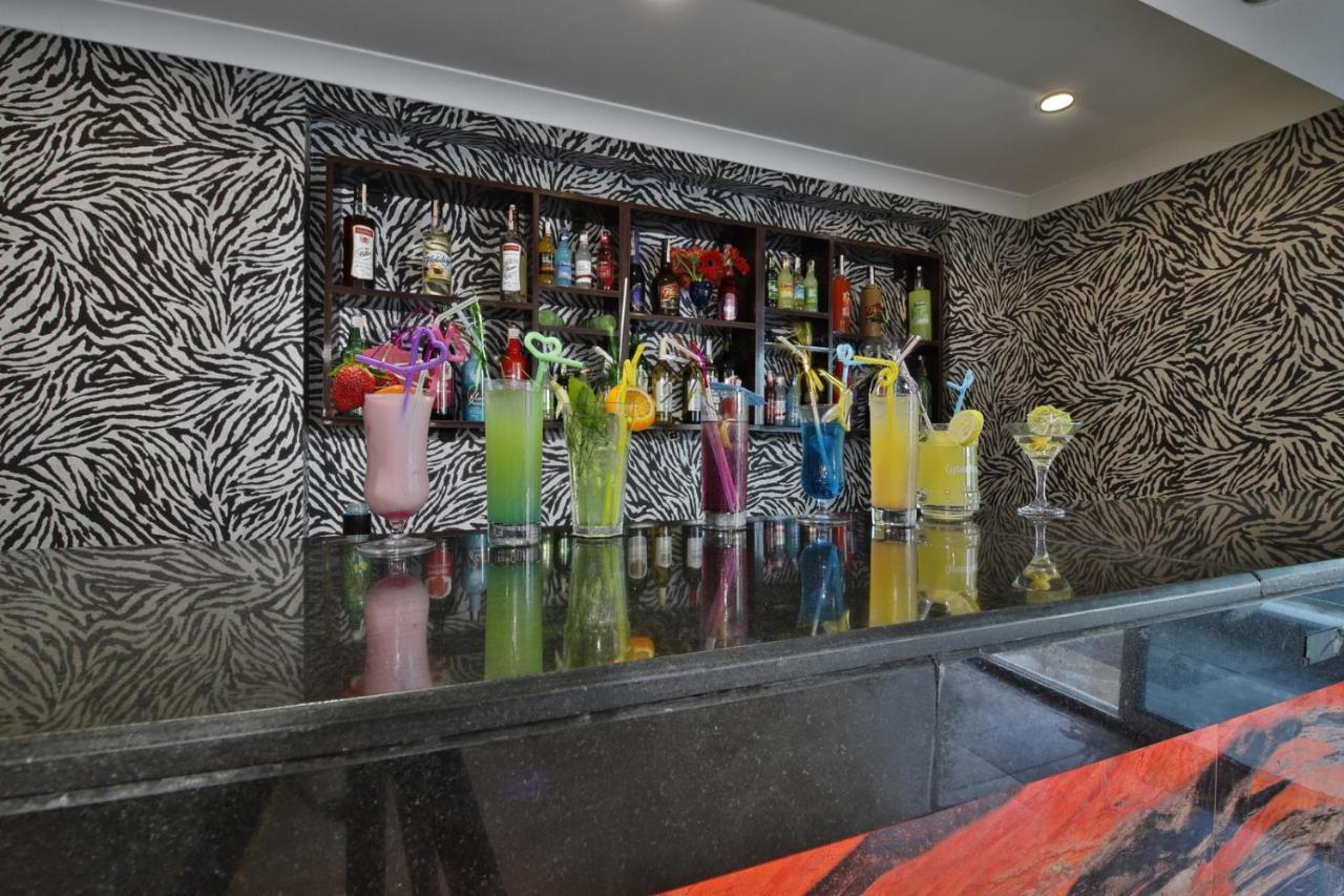 Opia Hotel Аланя Екстериор снимка